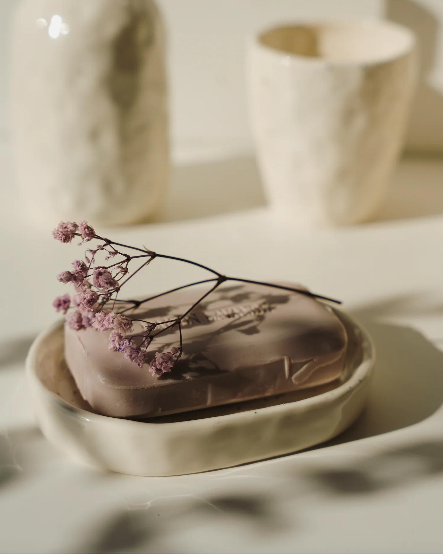 Assiette porte-savon en céramique - Image 2