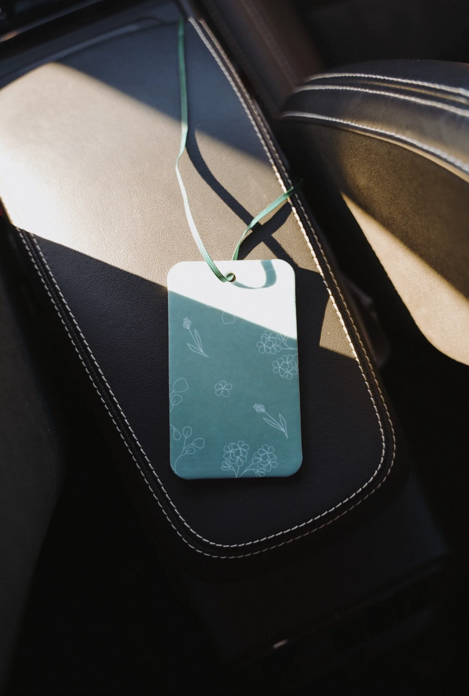 Carton parfumé - Bois d'eucalyptus & lavande - Image 2